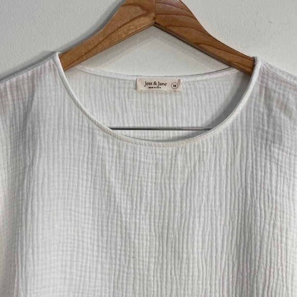 Jess & Jane Gauzy Cotton Top Boxy Medium - Picture 2 of 10